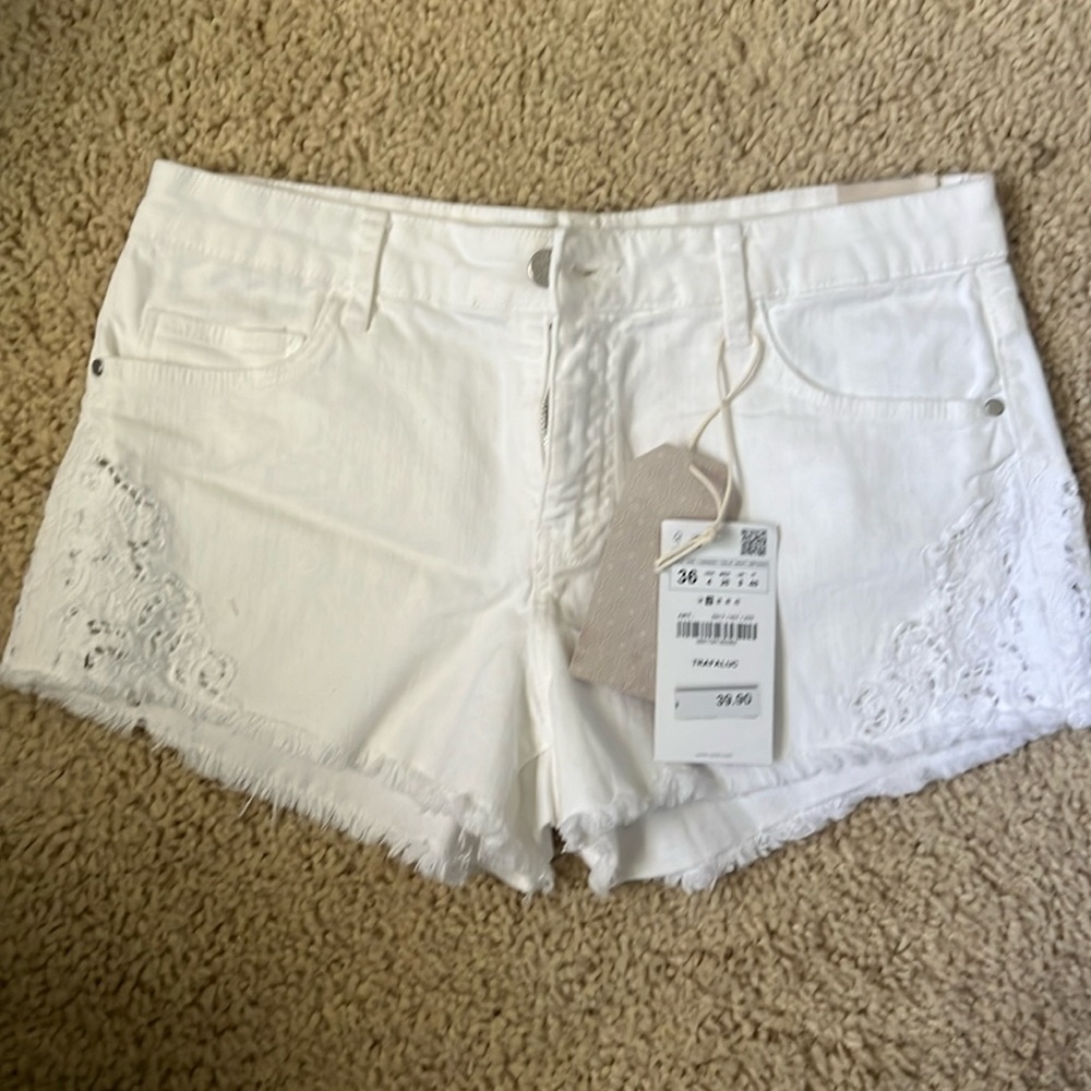 NWT Zara Premium Wash Cut Off Shorts